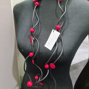 R297 Collana Ricciola sil nero resine rosso