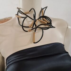 RS 6 Collana Ricciola sil 0.4 nero sil 0.8 cipria