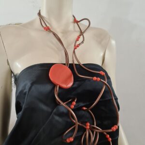RP5 Collana Ricciola sil rame resine piastra e sfere corallo