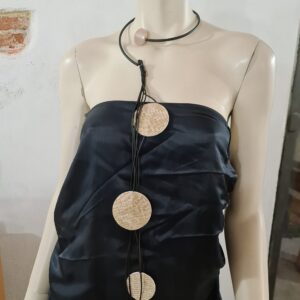 FG28 sil nero frangia sil nero cerchi ecopelle beige chiaro stampato