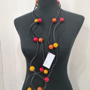 R299 Collana Ricciola sil nero resine rosso mattone senape