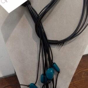 C8 Cravatta silicone nero resine verde petrolio