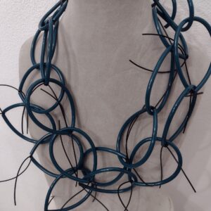 CH41 Chains sil. blu petrolio lucido filini sil. nero