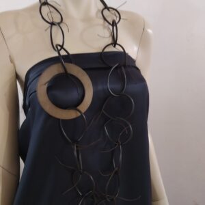 CH86 Collana Chain PVC nero Rondella e fili ecru